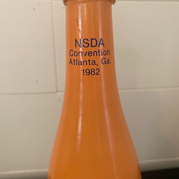 Vintage 1982 NSDA convention Atlanta Georgia bottle. Empty w/cap! - Picture 3 of 9